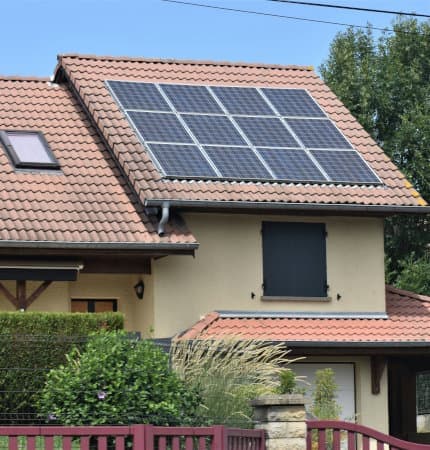 INSTALACIÓNES FOTOVOLTÁICAS RESIDENCIALES